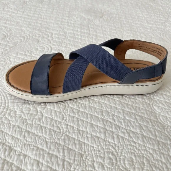 Born Women’s Jayla Navy Blue Cross-Strap Sandals Size 9 - Picture 14 of 16
